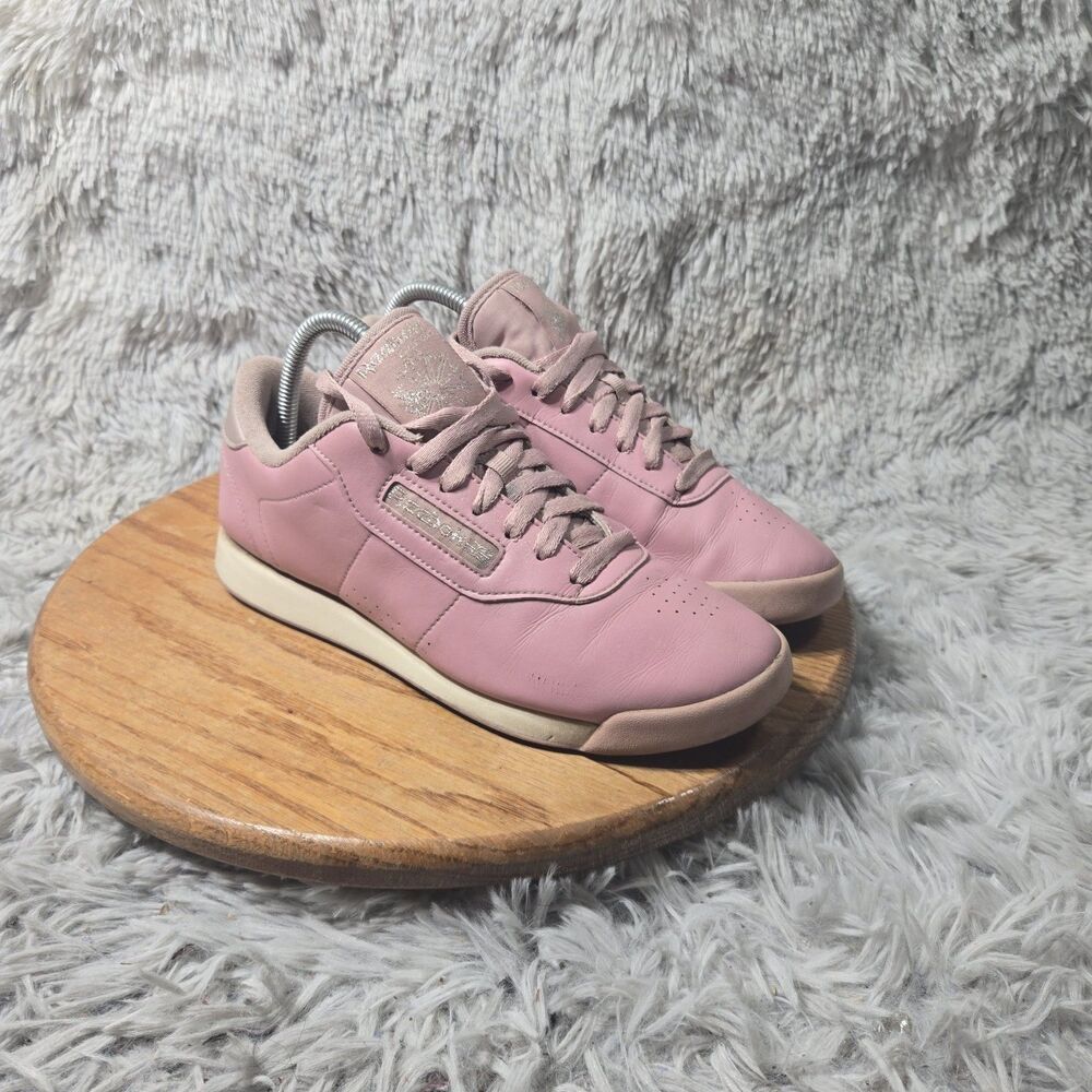 Y2K Retro Reebok Princess Womens Pink White Gold Metallic Classic Sneaker Size 9